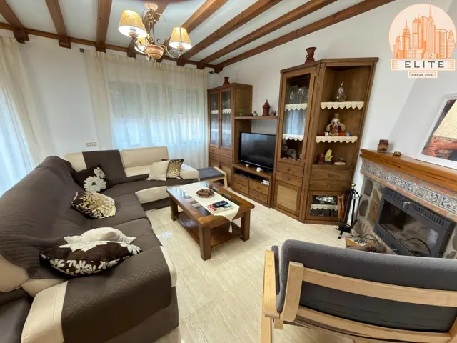 Chalet adosado con jardin ! — 23