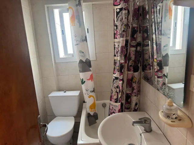 OPORTUNIDAD EN BUENA ZONA DE ALFAFAR,3 habitaciones Y MUCHAS POSIBILIDADES — 6