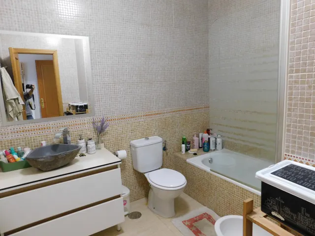 Chalet Adosado en Yuncler 3 Plantas para entrar a vivir — 36