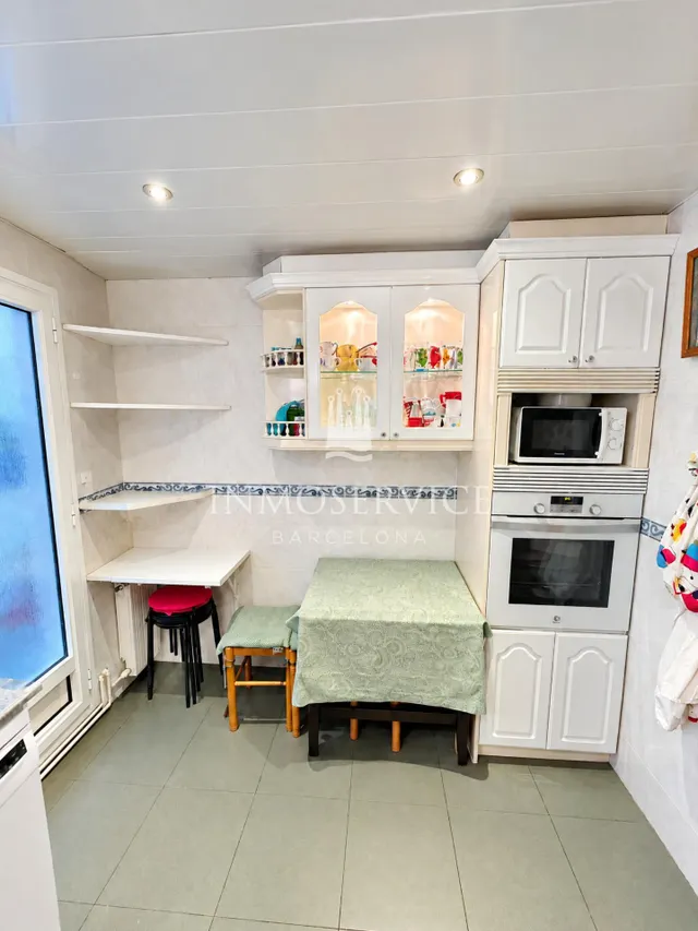 Piso en Venta en Horta — 17