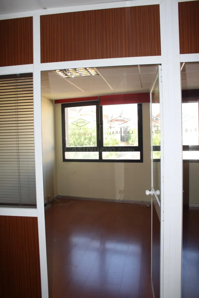 ALQUILER OFICINA EDIFICIO NOTARIA - foto 4