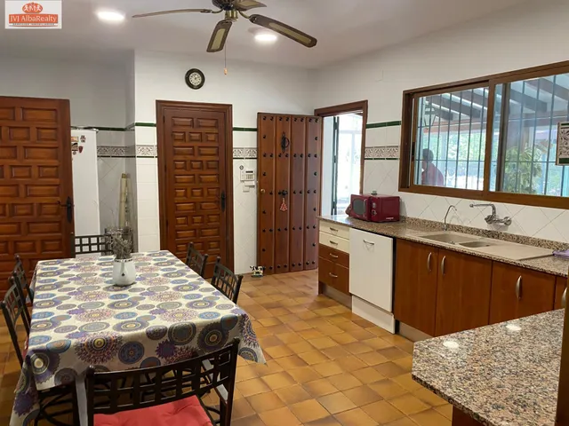 ESPECTACULAR CHALET EN PINARES DEL JUCAR — 25