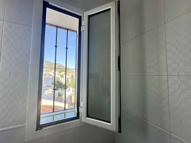 Chalet 4 habitaciones 321m² en venta - Riviera del sol — 50