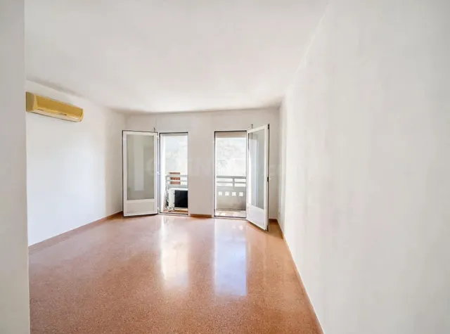 PISO CÉNTRICO EN VENTA EN ESPARREGUERA, BARCELONA - foto 2
