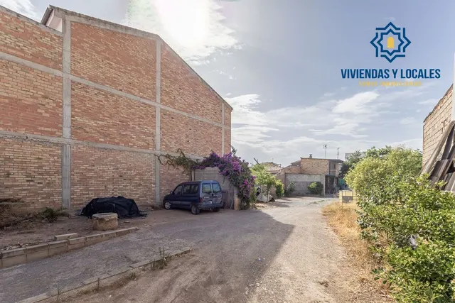 ¡MAGNIFICO SOLAR URBANO EN ALBOLOTE, CON INFINIDAD DE POSIBILIDADES! IDEAL PARA PROMOTORES — 3