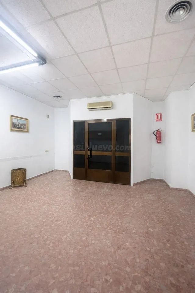 Inversión junto a la Universidad con proyecto para alojamien - foto 2