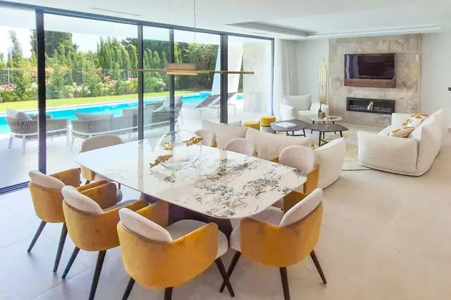 Chalet 4 habitaciones 424m² en venta - Costa Del Sol - foto 5