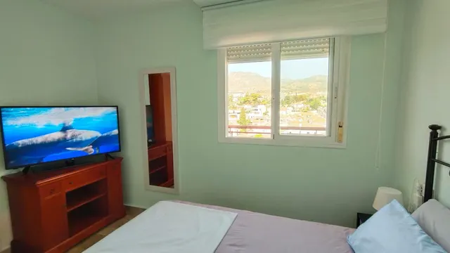 Ático dúplex con vistas panorámicas en benamádena — 12