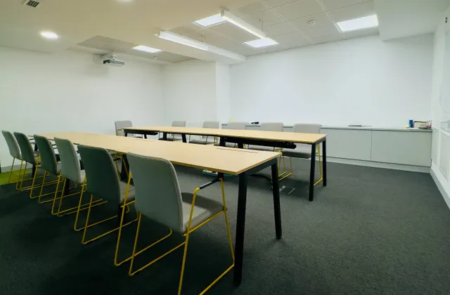 OFICINA | AZCA, donde empresa y ubicación se encuentran — 18