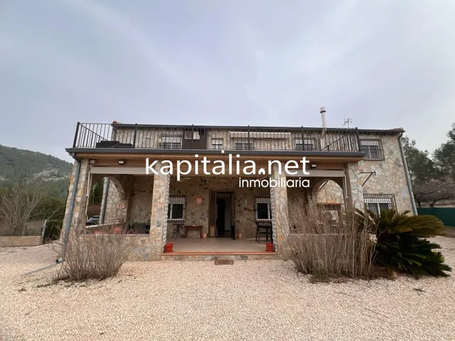 Chalet a la venta en l'Olleria — 13