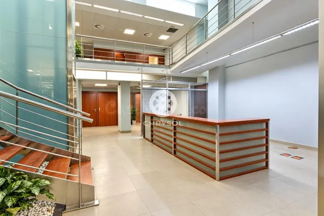 Magnifica oficina - local comercial de 1.498 m2 en rambla de catalunya, en pleno centro de Barcelona. — 3