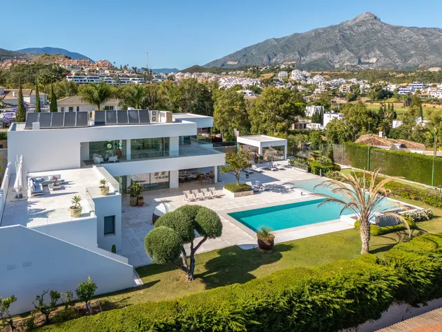 Chalet 7 habitaciones 676m² en venta - Marbella — 43