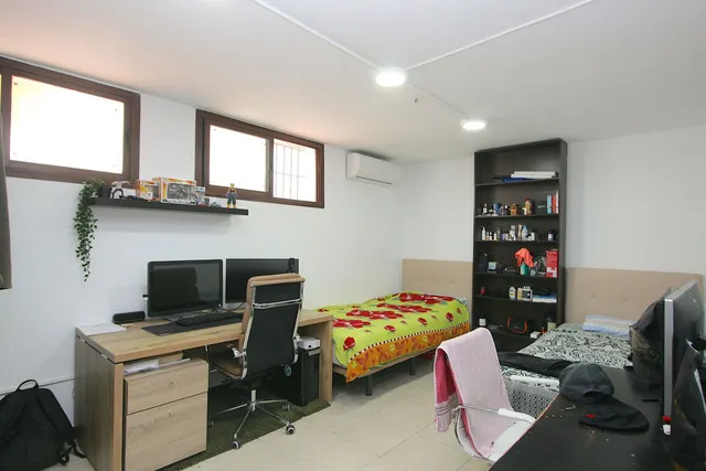 Chalet 8 habitaciones 542m² en venta - Riviera del sol — 28