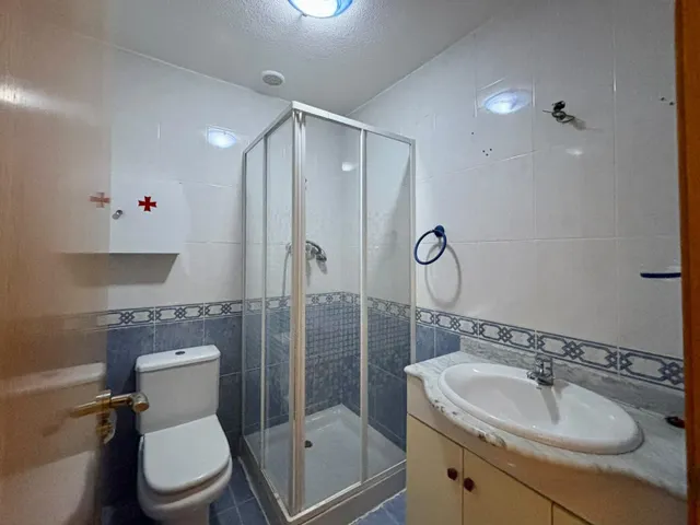 Dúplex de 4 dormitorios con patio y cochera en una de las mejores zonas de Molina — 14