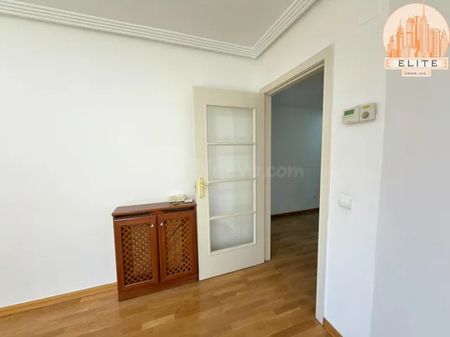 Zona Ayuntamiento, plz. Garaje ! - foto 4