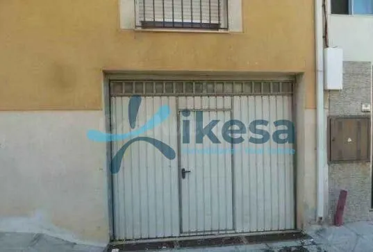 Venta de Plaza de Garaje en Rus, Jaén.