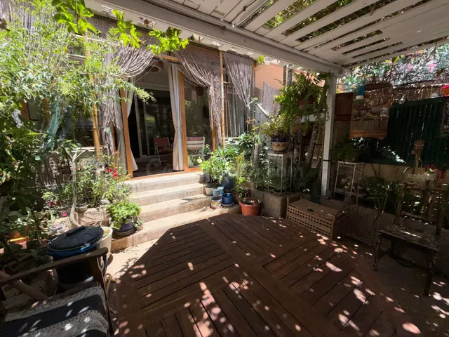 Planta baja con terraza acristalada, barbacoa, piscina y dos - foto 3