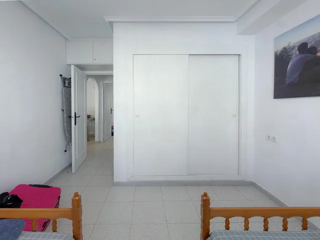 Acequion! Fantastico apartamento con amplia terraza y vistas laterales al mar + Gigantesca piscina comunitaria + Licencia turística (300 mts playa) — 15