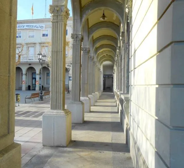 VIVIENDA UNICA EN EDIFICIO EMBLEMATICO NEOCLASICO EN VILASSAR DE MAR — 7