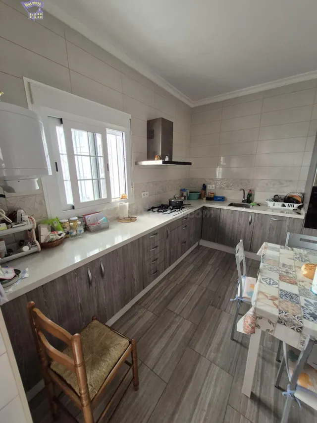 SE VENDE CASA EN PLANTA BAJA EN ZONA DEL PORTICHUELO - foto 4