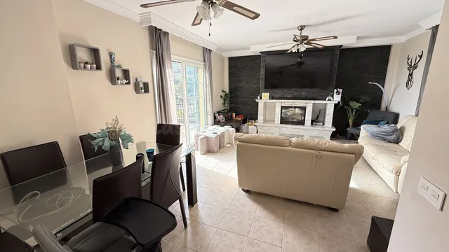 Chalet 5 habitaciones 230m² en venta - Centro - foto 4