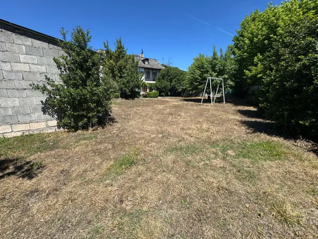 SE VENDE CASA EN SAN MIGUEL DE LAS DUEÑAS — 36