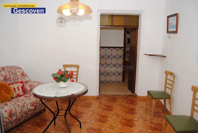 MUY CENTRICA VIVIENDA CON TERRAZA - foto 5