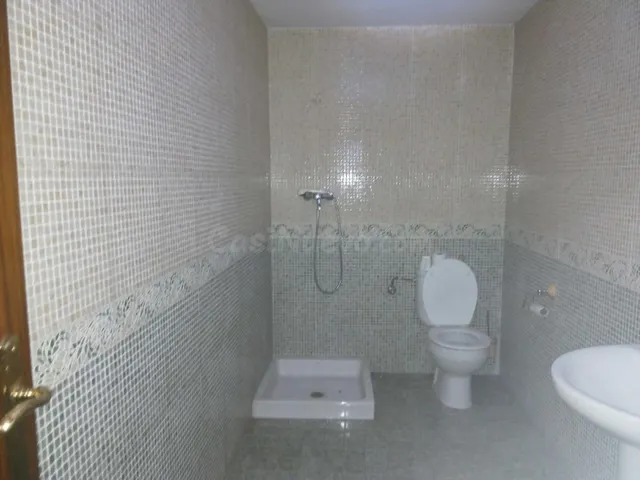 Local comercial/oficina en Gandia - foto 4