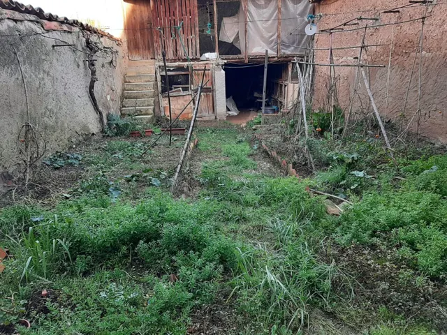 Casa de pueblo de tres plantas — 18