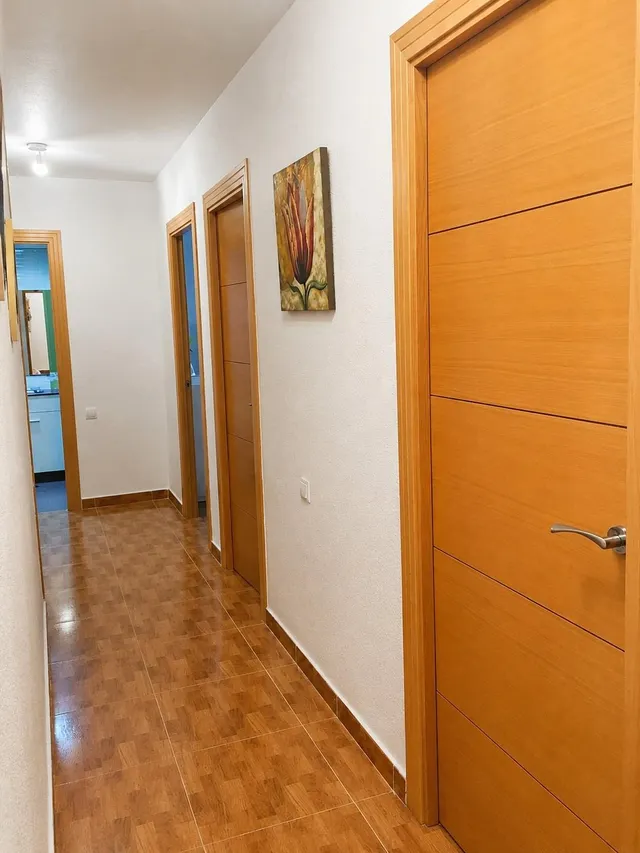 Piso reformado de 4 dormitorios en Centro Ejido — 9