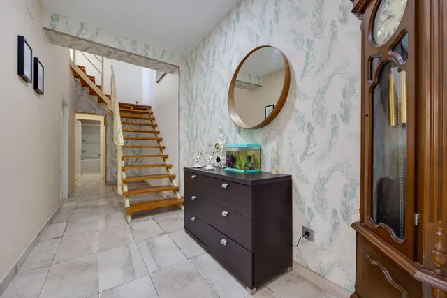 Exclusiva vivienda reformada en el corazón de Torrevieja con 3 amplios dormitorios — 11