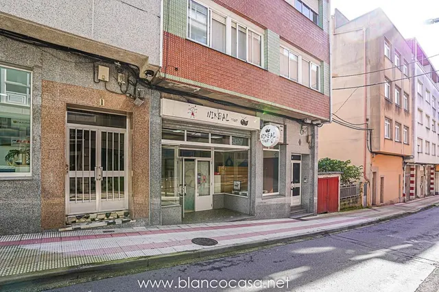 ¡Oportunidad única en la Calle Eugenio Carré de Arteixo! — 14