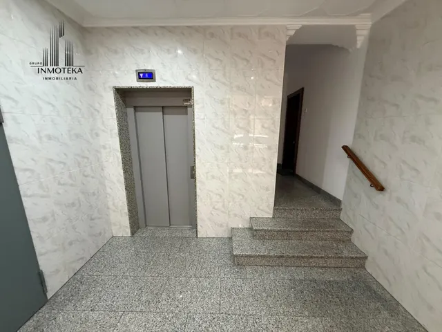 Ref: c139 grupo inmoteka inmobiliaria vende en exclusiva pisazo en zona centro/rosario — 29