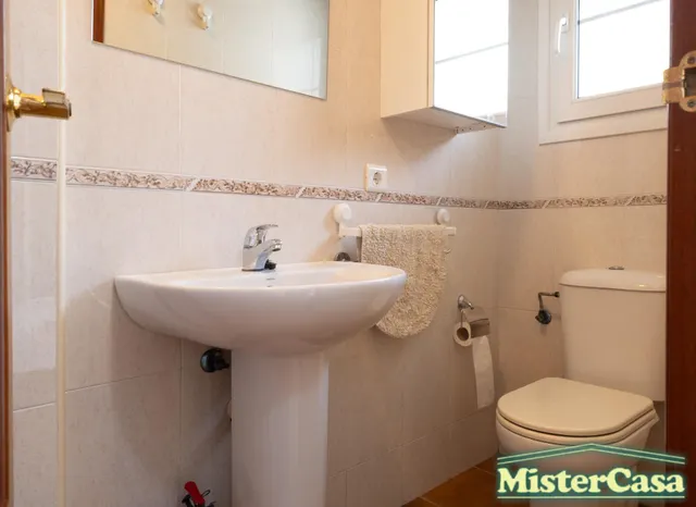 Exclusiva !!casa adosada en esquina con patio privado, piscina y aparcamiento propio en costa ballena, Rota — 20