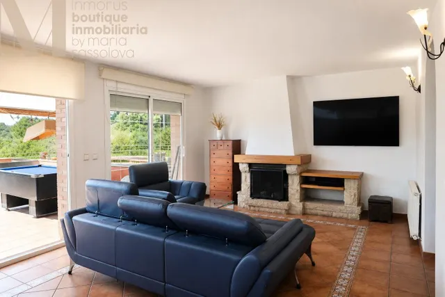 CASA EN VENTA EN CALELLA - VISTAS AL MAR Y PISCINA — 7