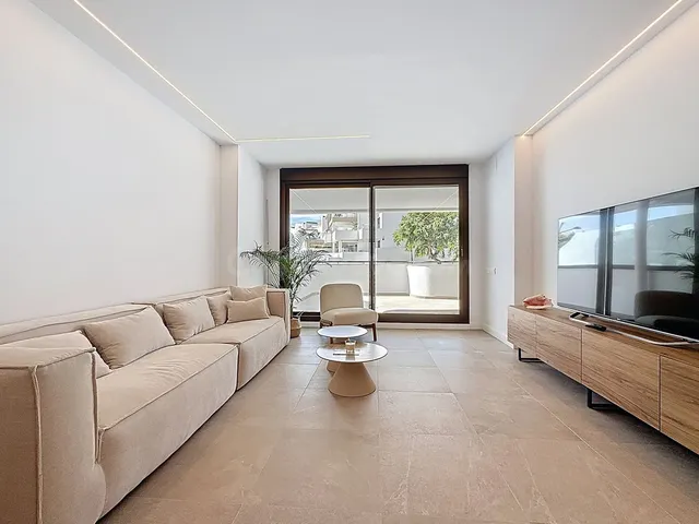 Apartamento 4 habitaciones 135m² en venta - Costa Del Sol - foto 3