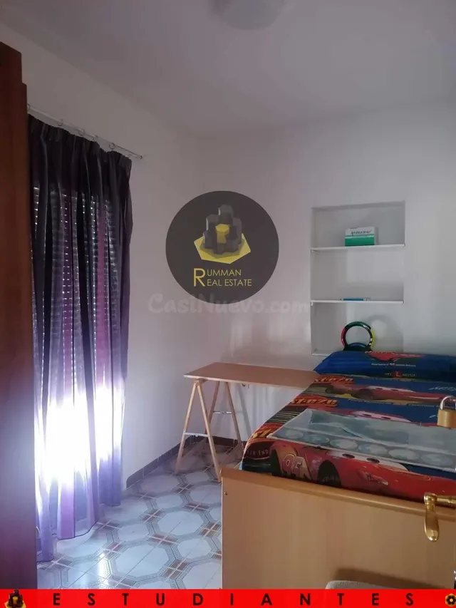 EST / Piso de CUATRO dormitorios en Cartuja - foto 3