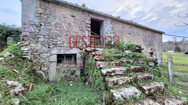 CASA Y CABAÑA PARA REHABILITAR. SOLORZANO — 2