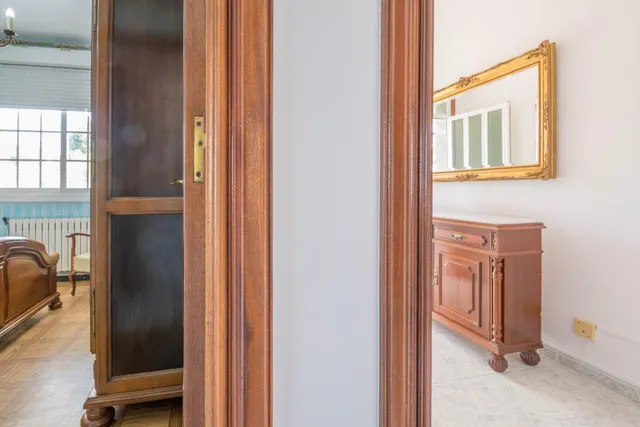 Amplia Casa + otra vivienda + anexo en Venta en Ardemil, Ordes — 10