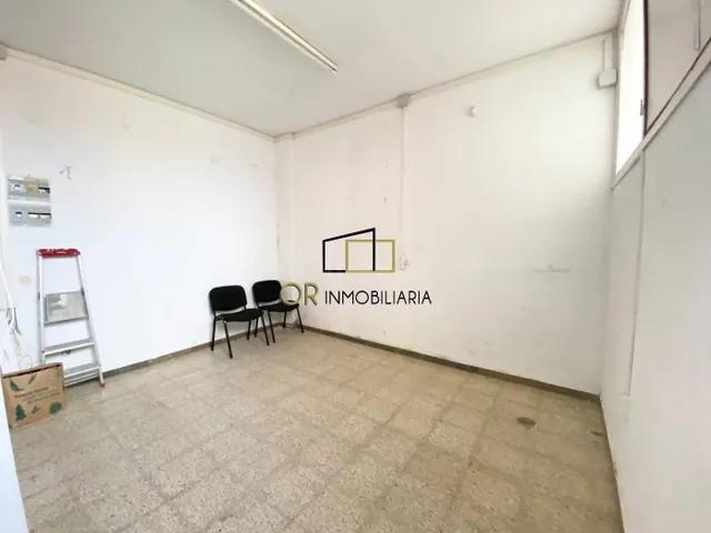 Local comercial en La Ràpita de Santa Margarida i Els Monjos - foto 4