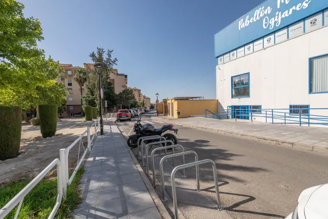 Encantadora Casa Reformada en Ogijares con Vistas y Espacios para Disfrutar — 48