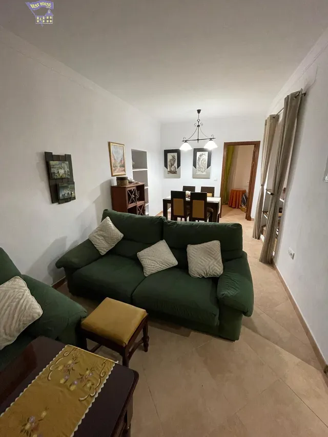 SE VENDE CASA EN ZONA DEL BARRIO BAJO — 43