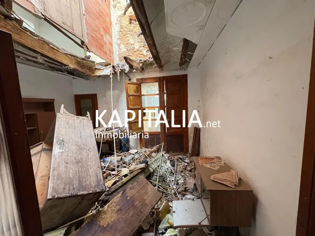 Casa para reformar a la venta en llocno d'enfenollet — 9