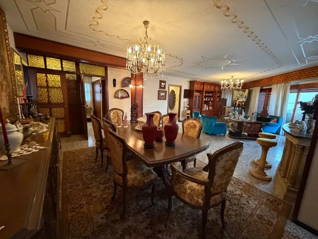Piso 6 habitaciones 242m² en venta - Centro Tradicional - foto 2