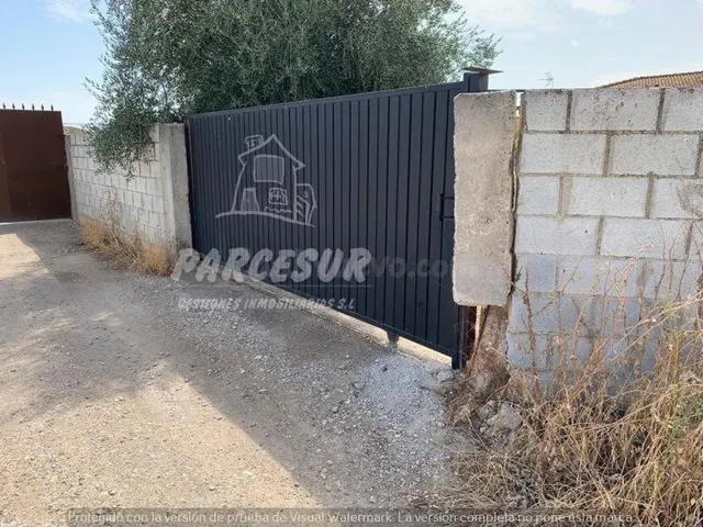 ZONA La Barquera - Parcela de terreno de 800 m2 con pozo y p