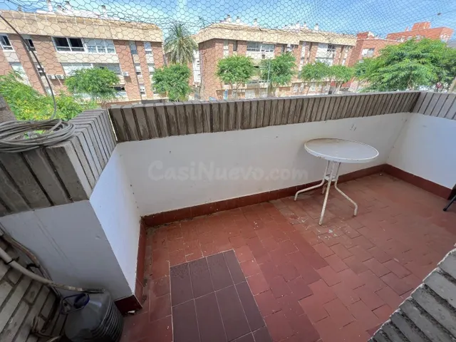 PISO PARA PERIODO ESCOLAR - foto 2