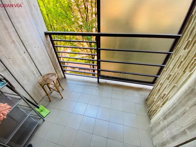 Amplio piso en venta en Logroño - foto 4