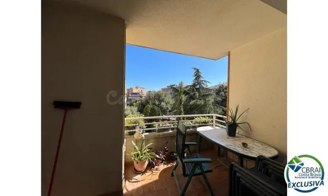 En venta piso en una de las mejores zonas Cendrassos de figu - foto 3