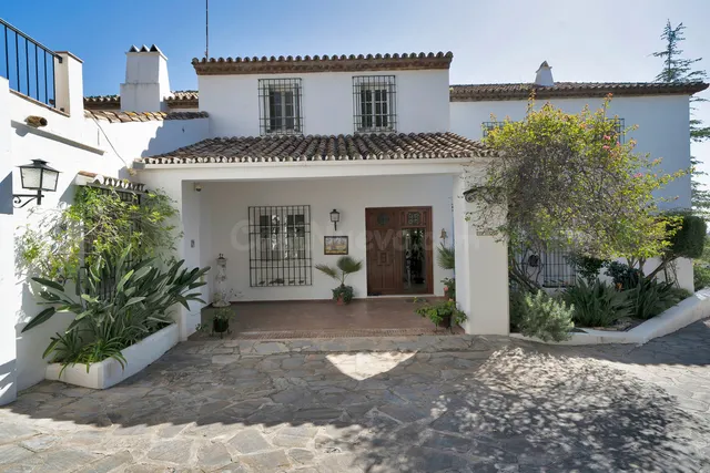 Chalet 6 habitaciones 521m² en venta - Marbella - foto 4