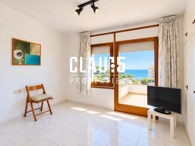 Casa independiente en venta con piscina privada y espectaculares vistas al mar en Sant Pol de Mar — 19